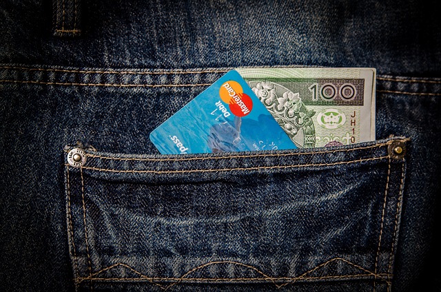 Unge og kreditkort: Tips til førstegangsansøgere i danmark