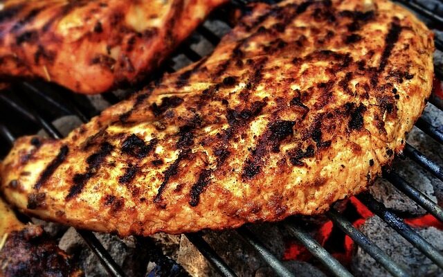 Fra grill til gourmet: Mad og drikke der fortryller gæsterne
